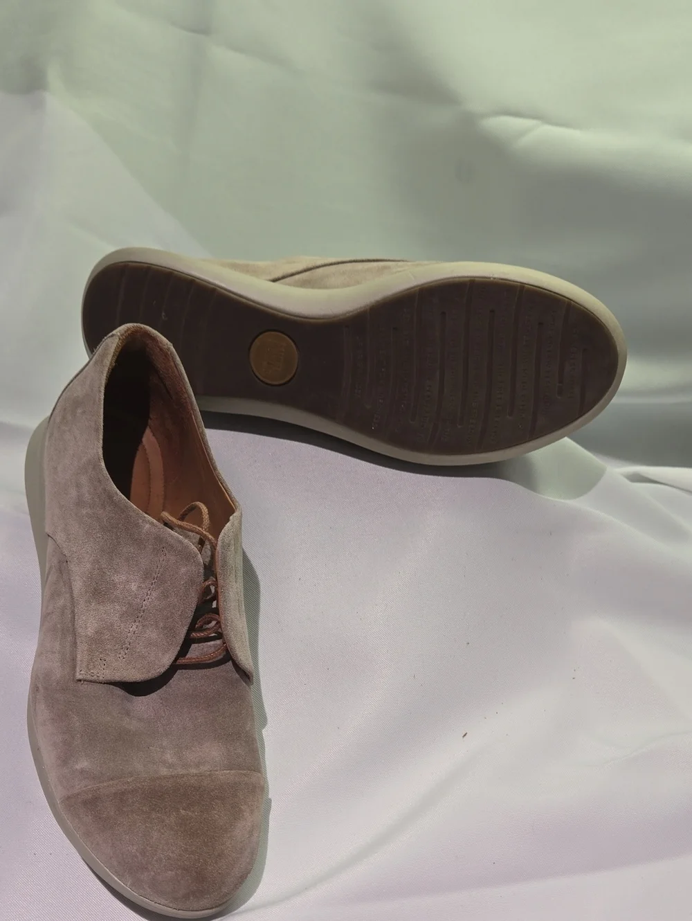 Samuel Hubbard Freedom Now shoes in a taupe suede Women's Size 39